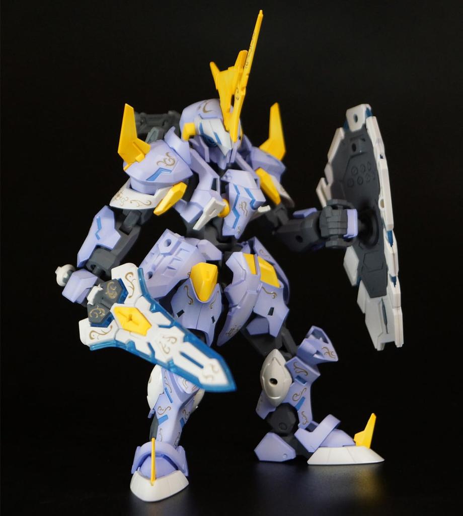 PM Office A PlaAct 13 Arthur Ultimate Armor Decoration Height 145mm Plastic Model PP172 Ver. approx. Non-scale