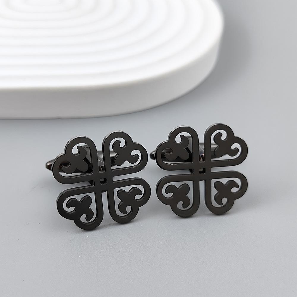 Newly launched -18K gold-plated stainless steel cufflinks: four-leaf flower design, fashionable lapel pin, gifts for friends
