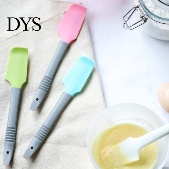 Silicone Spatula Cake Cream Scraper High Temperature Resistance Anti-scalding Mixing Hanging Hole Baking for Bakery