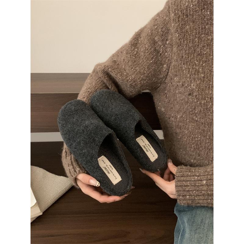 Retro woolen velvet shoes bag head half drag 2025 autumn and winter new outer wear single shoes women's versatile Boken shoes women
