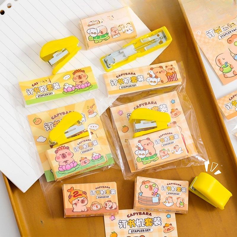 Cute Capybara Themed Mini Stapler Kits Portable and Compact for School Supplies and Office Stationery