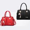Kabelka přes rameno s květinovým střapcem Crossbody Kabelka pro ženy