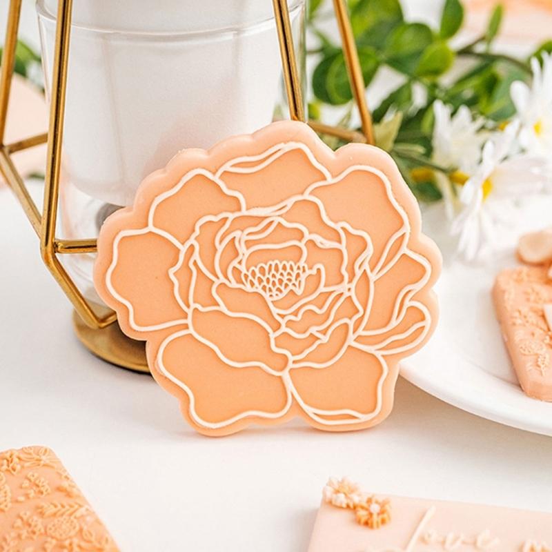 Mother's Day Fondant Mold Cookie Embossing Mould Easy Releases Plastic Cake Decorating Tool for Baking Enthusiasts