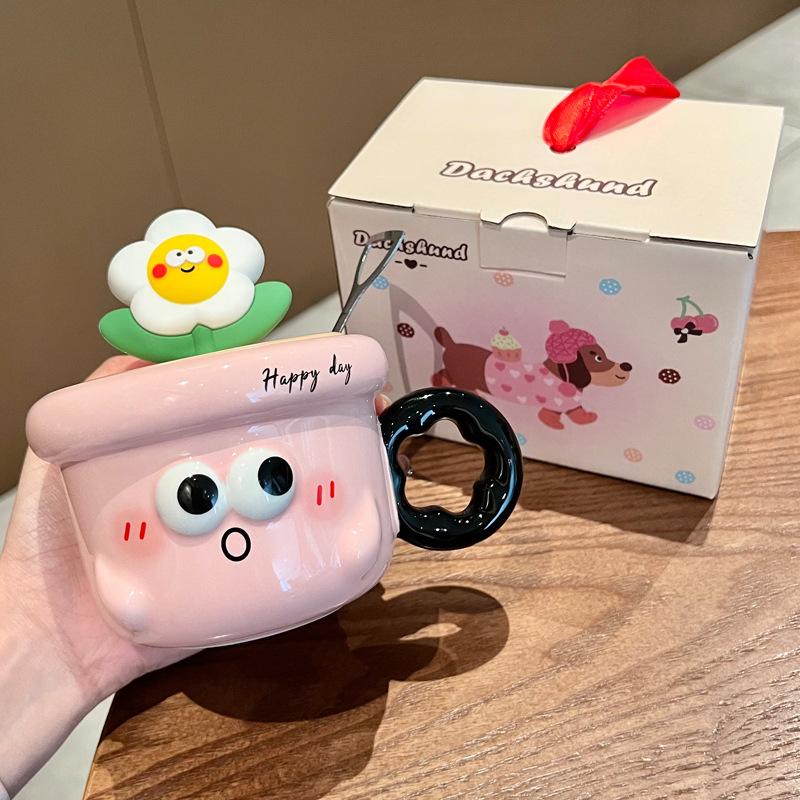 Birthday Gifts for Girls, Cute Flower-shaped Ceramic Mugs, High-value Drinking Cups with Lids and Spoons As Gifts