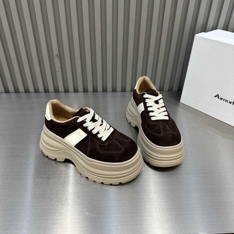 Huge good-looking 7cm thick-soled height-increasing muffin shoes for women's 2025 autumn new round head lace-up Korean version retro versatile shoes