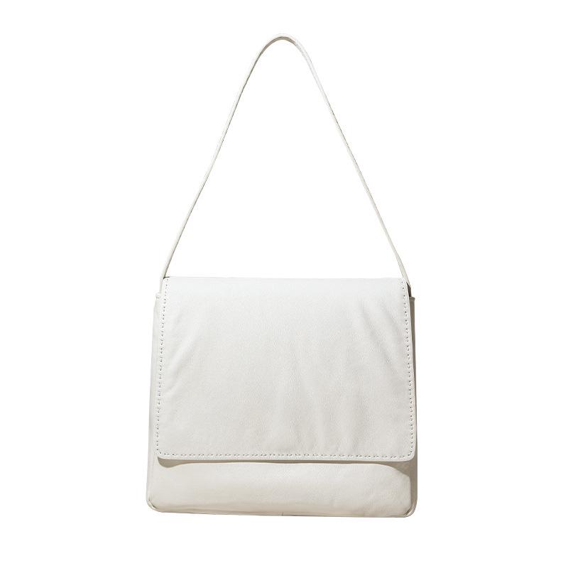 

2026 Stylish Genuine Leather Women s Crossbody Bag - Vegetable-tanned Cowhide, Trendy and Versatile. 28 x 9 x 23.5 cm