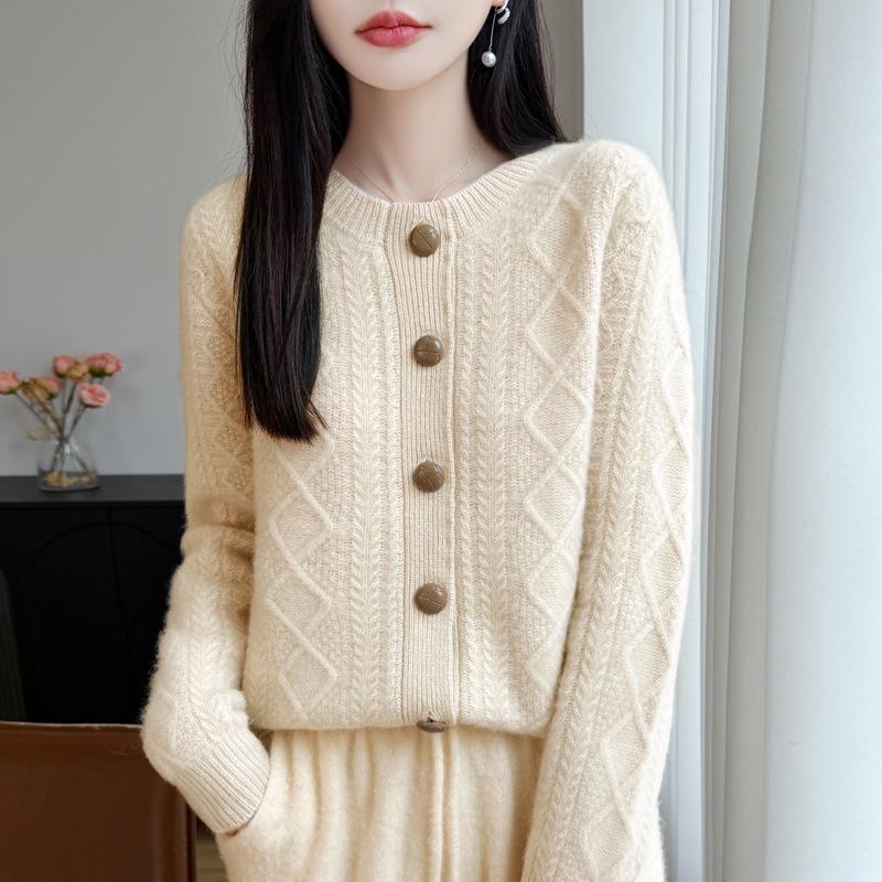 Women's Retro Cable Knit 100% Wool Cardigan - Soft Thickened Old Money Style Sweater Coat