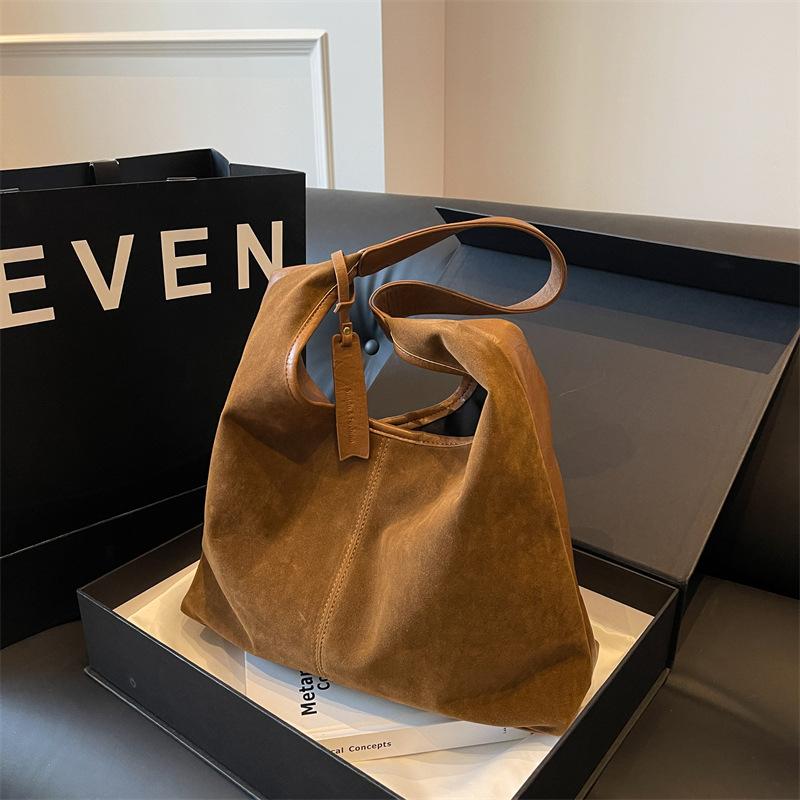 

Autumn and Winter Casual Shoulder Bag Maillard Vintage Tote Bag Women s Large Capacity Commuter Underarm Bag Suede Tote Bag