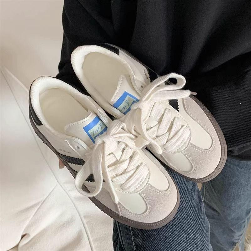 Damen Retro Low-Top Sneaker Color Block Schnürung Lässige Trainer Atmungsaktive Flache Schuhe für den täglichen Gebrauch