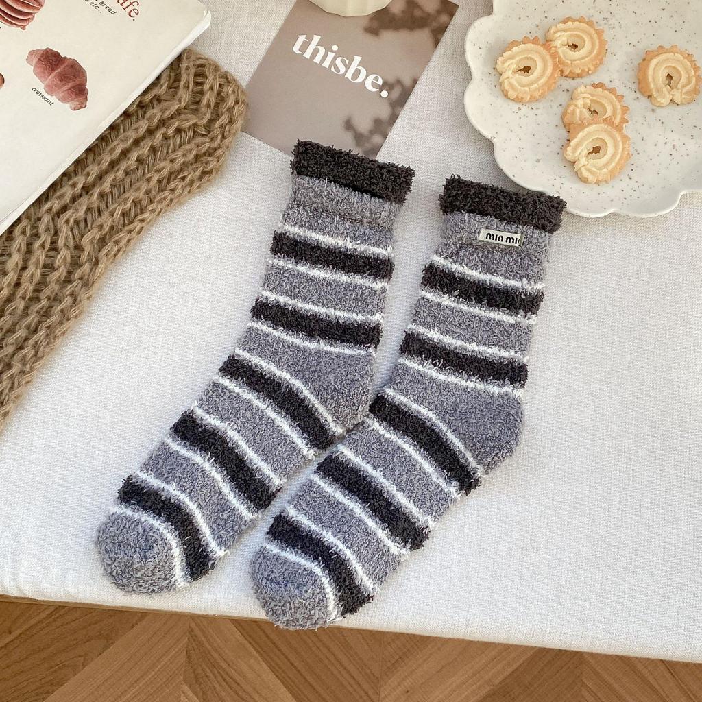 Women's Coral Fleece No-Shedding Horizontal Stripe Floor Socks