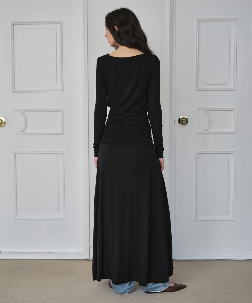 Simeteuligpeosenteu Shirring Jersey Maxi Dress / Black