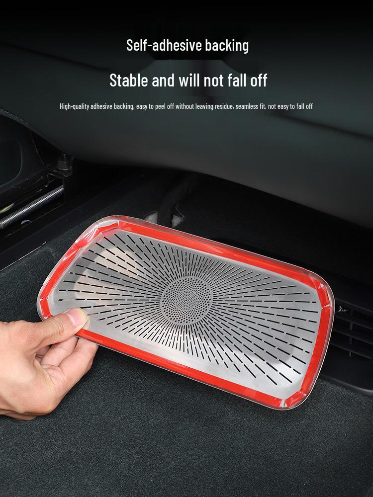 Scratch-Resistant Stainless Steel Dust Cover for Xiaomi YU7 Under-Seat Air Vents.