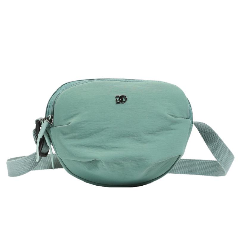 

Contrast color messenger mobile phone bag New women s bag Lightweight nylon canvas bag Fashion versatile shoulder bag зелёный