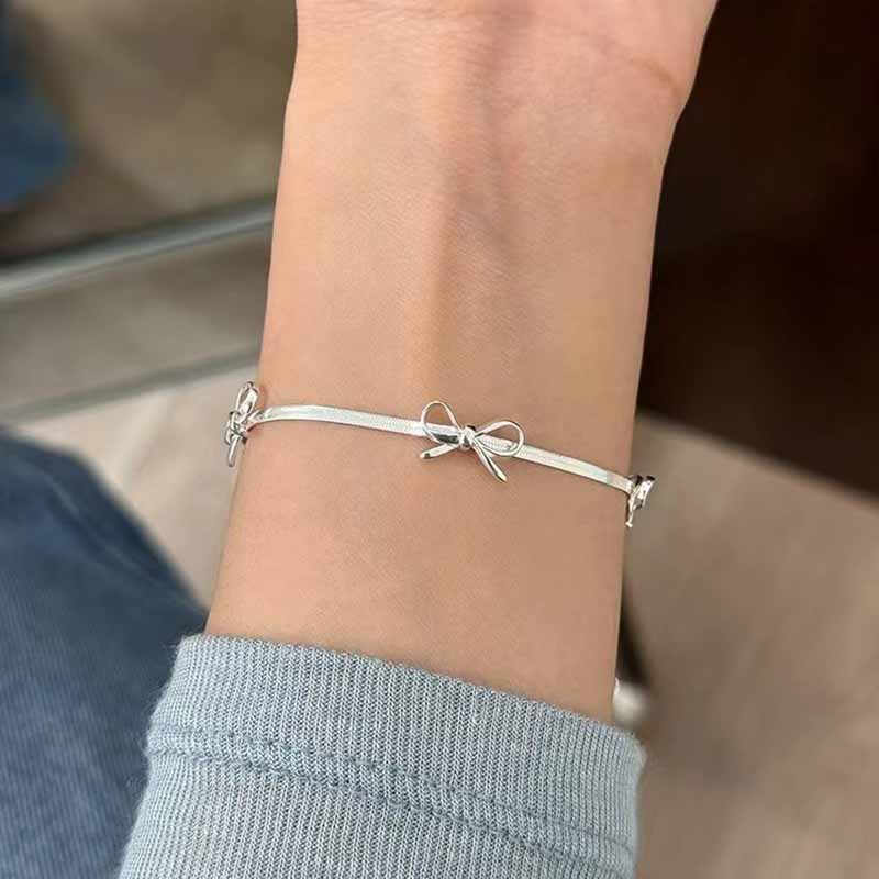 

New 925 Sterling Silver Bow Bracelet Simple Personality Charm Geometric Shape Bracelet Birthday Gift Women s Exquisite Jewelry
