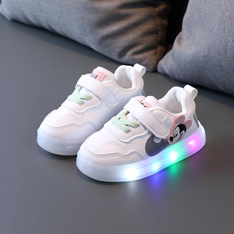 Kids' Korean Style Light-Up Skate Shoes - Unisex Cartoon Sneakers for Spring & Autumn