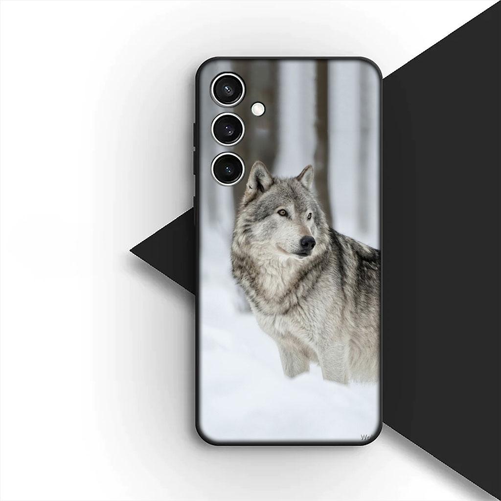 Casing Phone Cover for Samsung Galaxy S22 S21 S20 FE Ultra Plus A07 A17 A15 A16 A25 A57 A37 Case  Animal Stalking Wolf Art