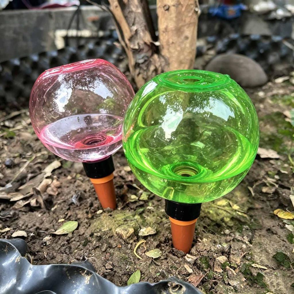 1/4pcs Plant Self Watering Globes Automatic Plant Watering Device 500ml Drip Irrigation System for Balconies and Garden Plants