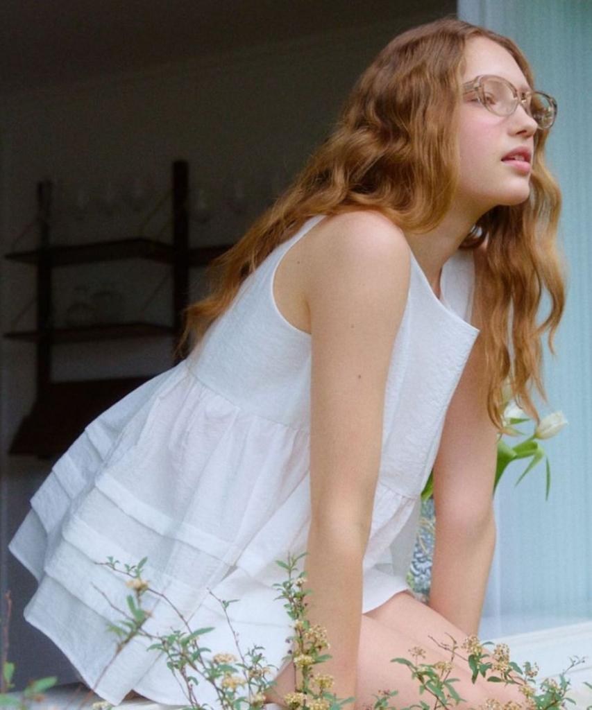 Okuka Tencel Flare Top - White