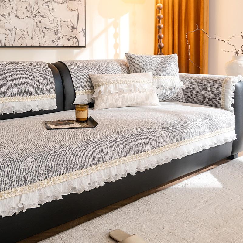 

European-Style Premium Sofa Cushion Is Universal In All Seasons New Seat Cushion Non-Slip Cover Cloth Towel Chenier Sofa Cover 70*70cm