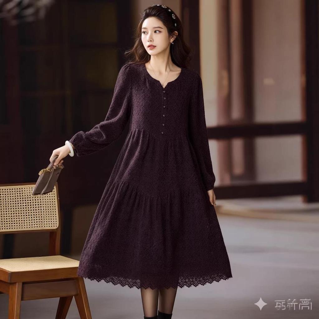 Elegant Plus Size Lace Long-Sleeve Dress for Women - 2025 European Autumn Collection