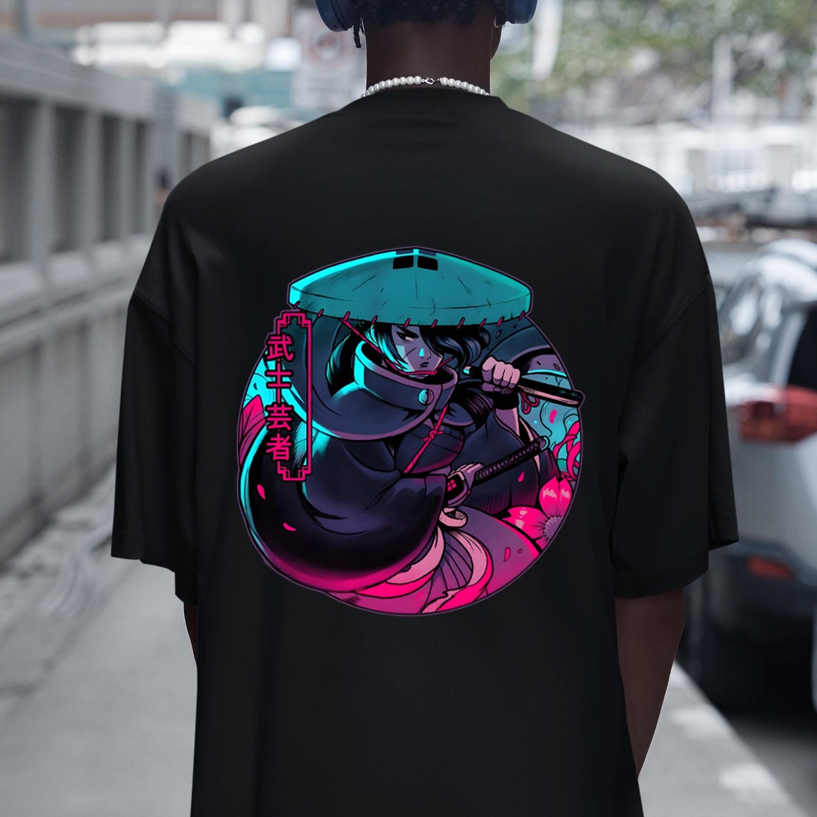 Anime Graphic Tee: Japanese Manga Otaku Shirt S
