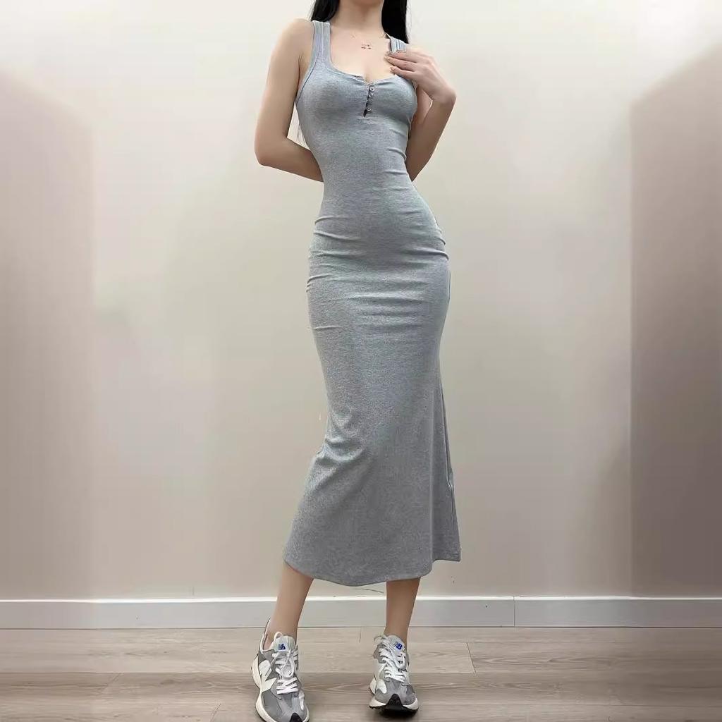 U-neck low-cut button-fitting dress, long dress, pure lust, Spice Girl sleeveless hip-wrapped skirt, slim bottom vest skirt