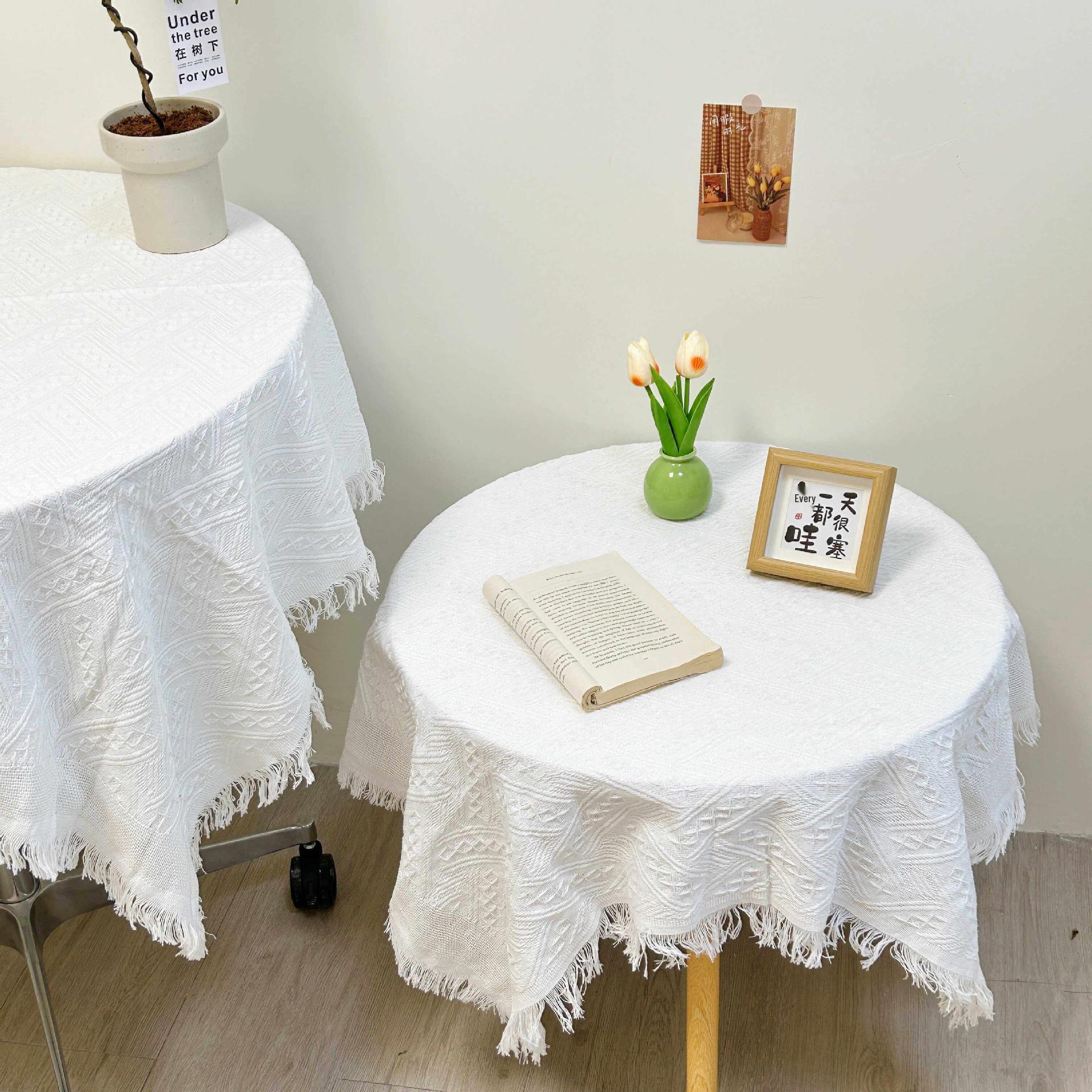 

French Style White Checkered Tablecloth: Luxurious Round/Square Fabric for Dining or Photography T-Style Plaid 90x90cm