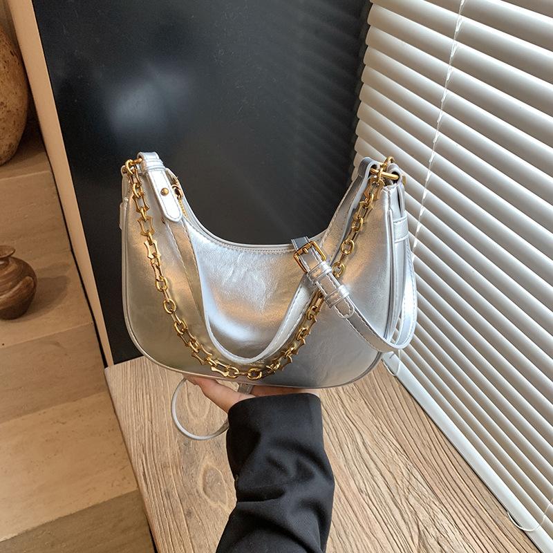 High-end Niche Bag Women's New Retro Versatile Messenger Bag One Shoulder Underarm Dumpling Bag