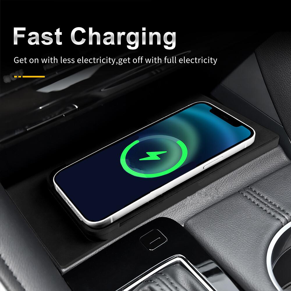 Car Wireless Phone Charger Pad Fast Charging Mat PVC For Toyota Avalon 2019-2022