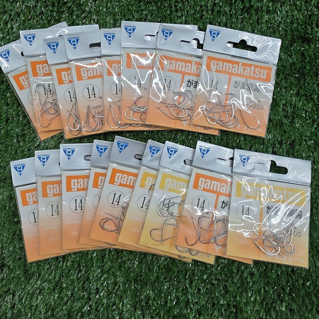 Used Gamakatsu Fishhook No. 14 17 Pack Set