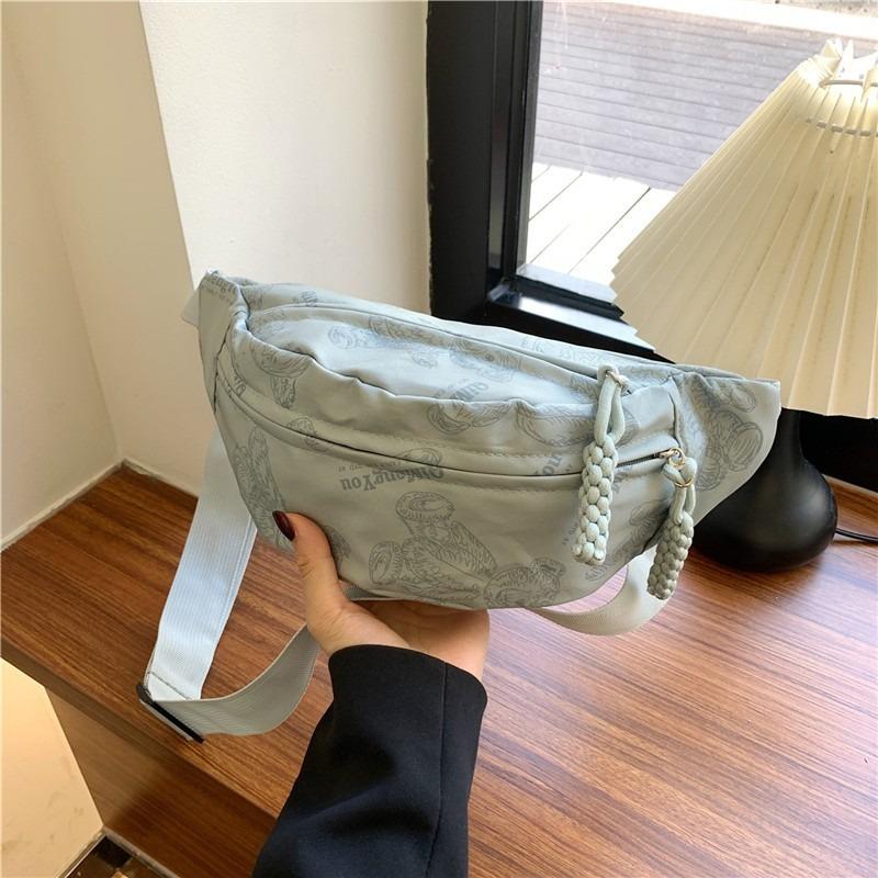 Canvas Casual Single Shoulder Women's New Trendy Messenger Bag Summer Sports Breast Bag Niche Trendy Fanny Pack