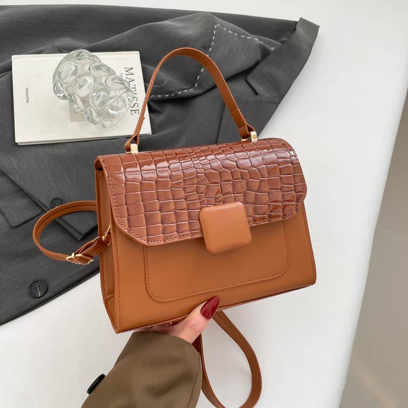 2025 New Versatile Bag Cover Crossbody Bag Niche Korean Small Square Bag Daily Simple Armpit Bag Shoulder Bag for Women