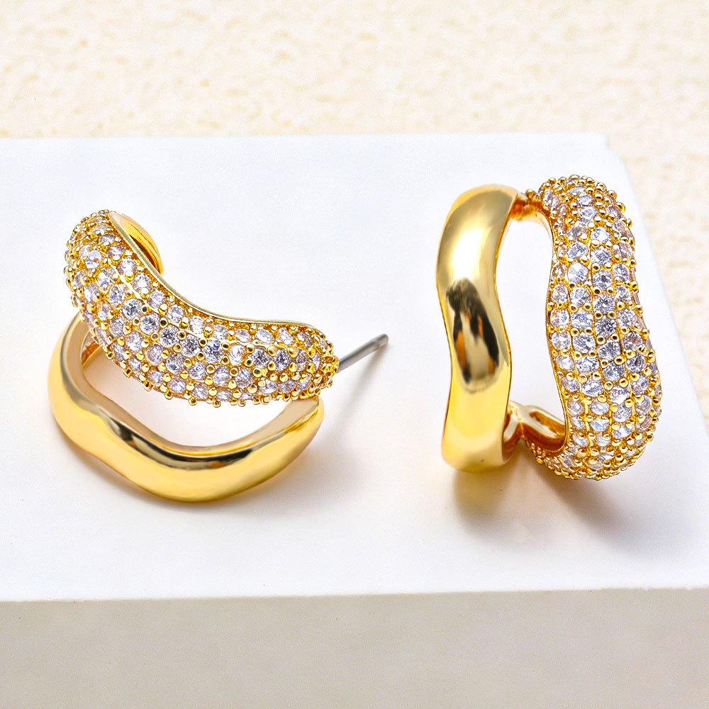 Elegant Round Earrings: Brass with Gold Electroplate & Zircon Inlay for a Versatile, Fashionable Style