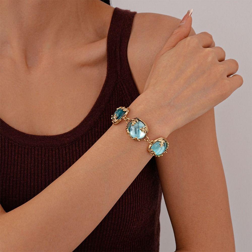 Fashion Bracelet Light Luxury Clavicle Chain Minimalism Blue Necklace Earring  Women