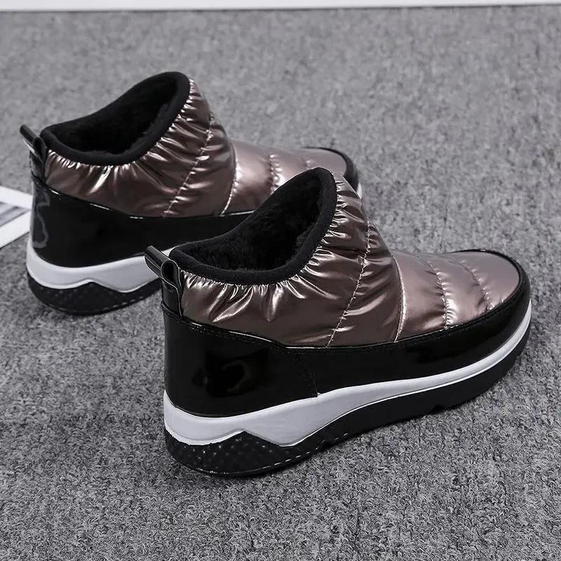 Plus Warm Booties Shoes for Women Elegant With Low Heels New In Womens Ankle Snow Boots High Quality Gyaru Furry Fashion Chic Pu