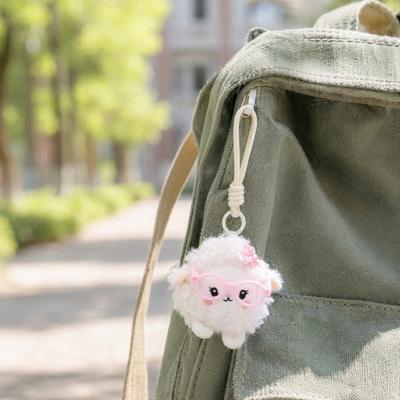 Schlüsselanhänger Puppe, Mini-Größe Tragbar Weicher Samt Anhänger, Schaf Puppe Design Tasche Anhänger für Schlüssel Rucksäcke Zubehör