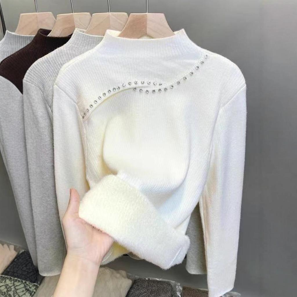 Fleece semi-turtleneck sweater women's integrated fleece thickened bottoming shirt autumn and winter new knitted sweater beaded top tide