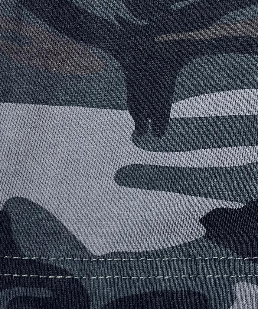 SK8ER ROCK Eight Camouflage T-Shirt ((Gray))