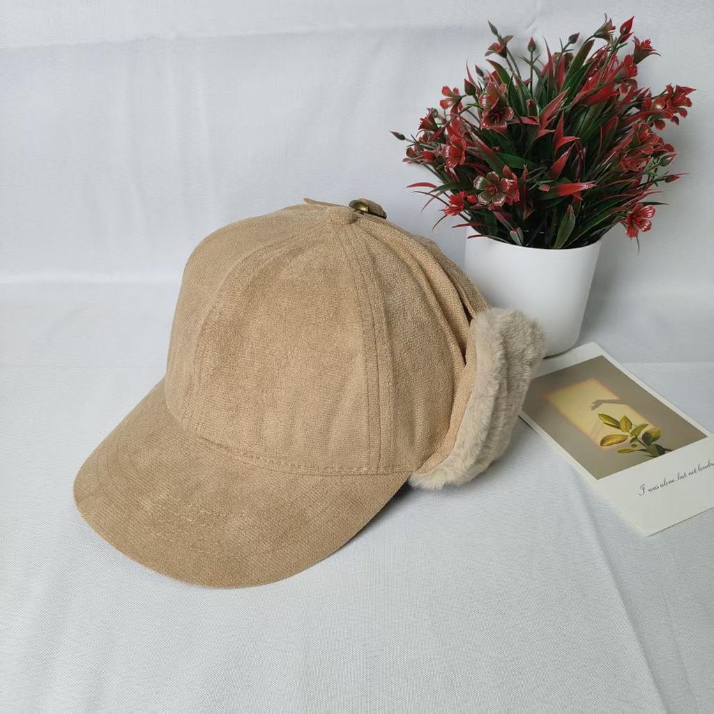 Nuovo berretto da baseball in velluto autunno e inverno cappello Lei Feng caldo per il ciclismo cappello da aviatore berretto con paraorecchie in camoscio uomo e donna