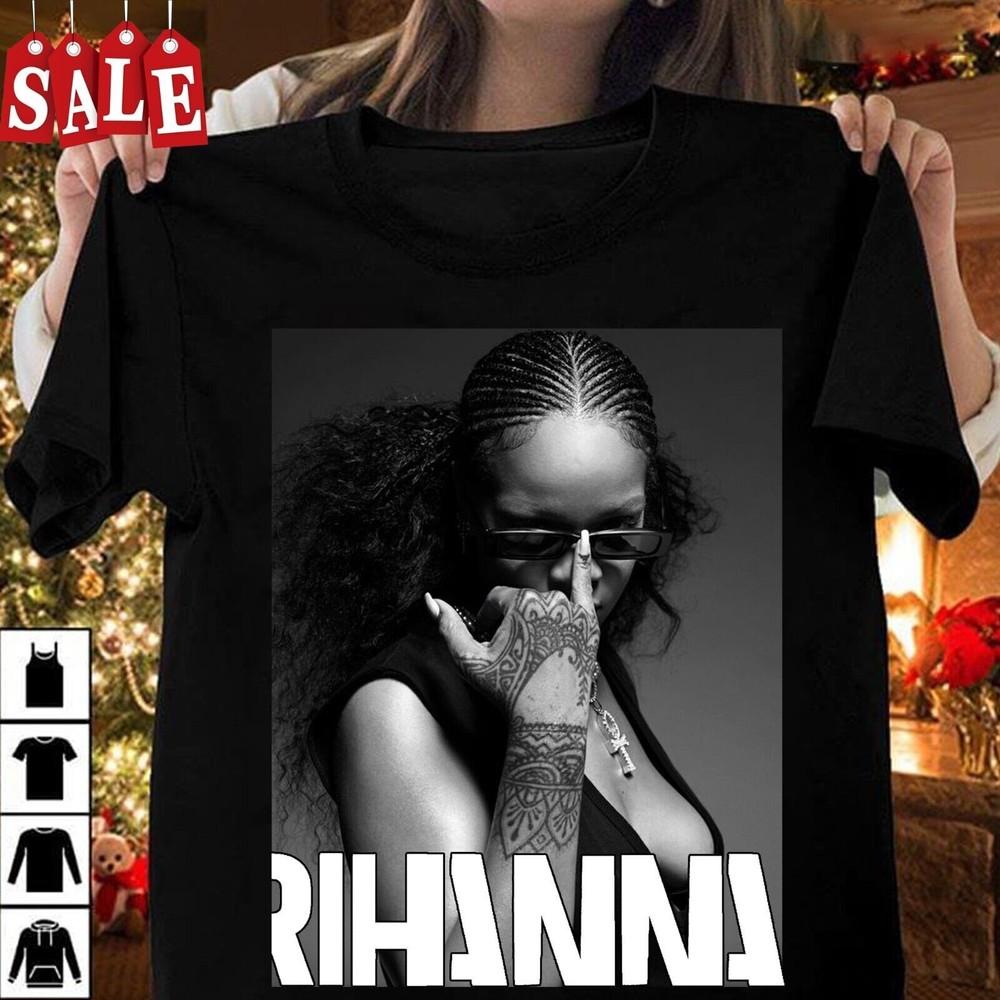 Rihanna Signature Gift For Fans Men S-235XL T-Shirt Unisex T-Shirt S