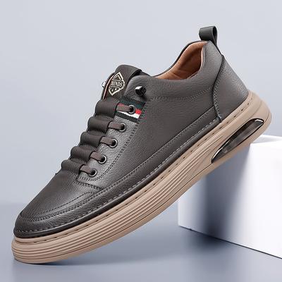 Neue Schuhe für Herren Echtleder Freizeitschuhe Flache Skateboard-Schuhe Mode Rindsleder Slipper Sneaker