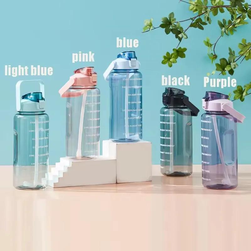 2 Liter Wasserflasche mit Strohhalm Zeitmarkierung Outdoor Reise Sport Trinkflasche für Kinder Mädchen Sommer Plastikbecher Kawaii Thermoskanne