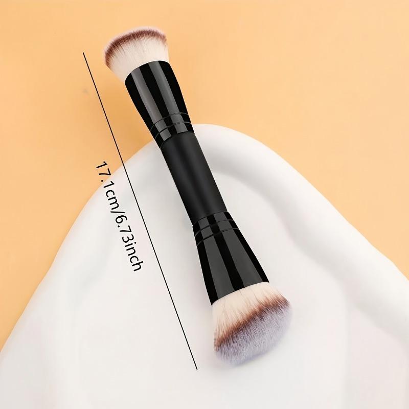 

1pc Dual-Ended Makeup Brush - Foundation & Contour,Powder & Blush Brush with Nylon Wool,Ergonomic Handle for Smooth Blending