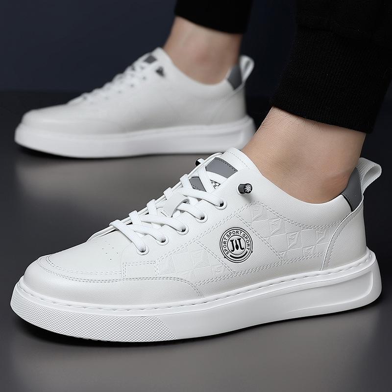 

Fashion The Latest 2025 Four Seasons Small White Shoes Board Shoes Men s Casual Trend Soft Sole Breathable Men s Shoes Casual Shoe 38