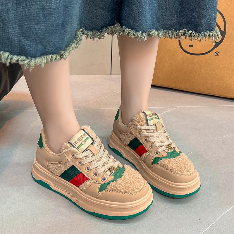 2025 Spring New Shoes Female Versatile Student Street Shoes with Skirts Casual Breathable Board Shoes Fashion Women's Shoes