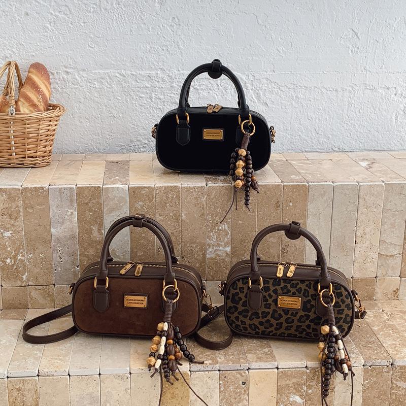 Luxury Designer Pendant PU Leather Leopard Printed Women's Handbag Retro Crossbody Bag Pillow Tote