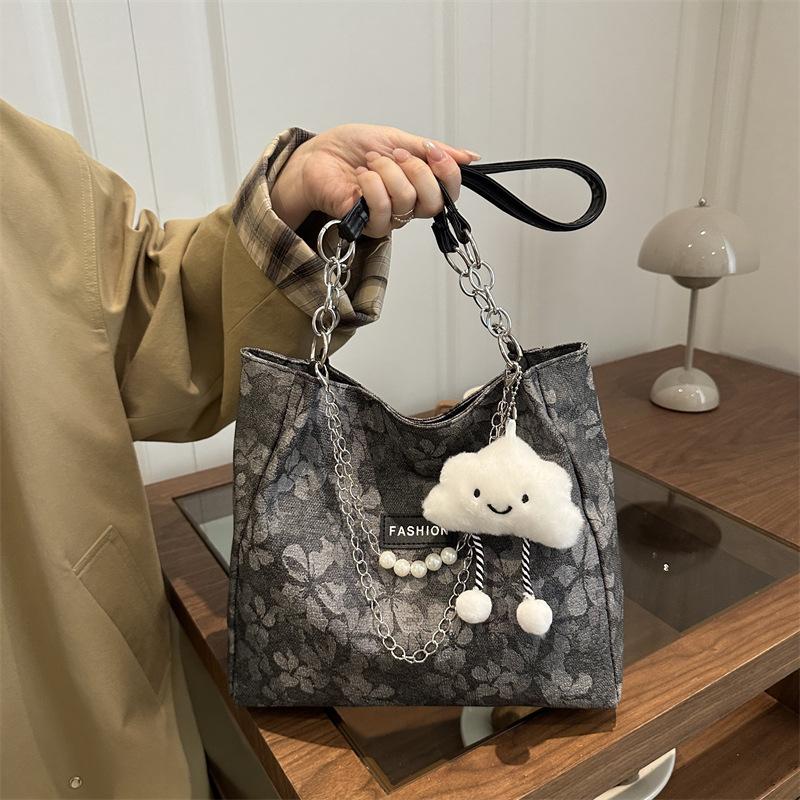 

Rendering versatile new 2025 fashion tote bag women s casual personality niche design sense simple shoulder bag No pendant чорний