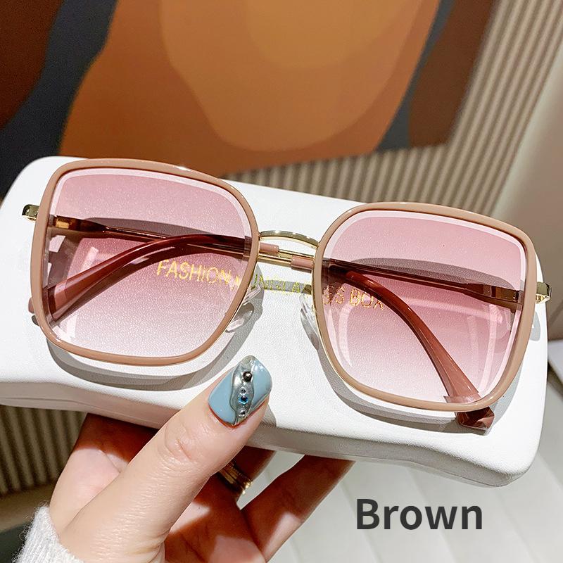 

2024 солнцезащитные очки для женщин, летние солнцезащитные очки в большой оправе с градиентом цвета, модные солнцезащитные очки для вождения, устойчивые к УФ-излучению