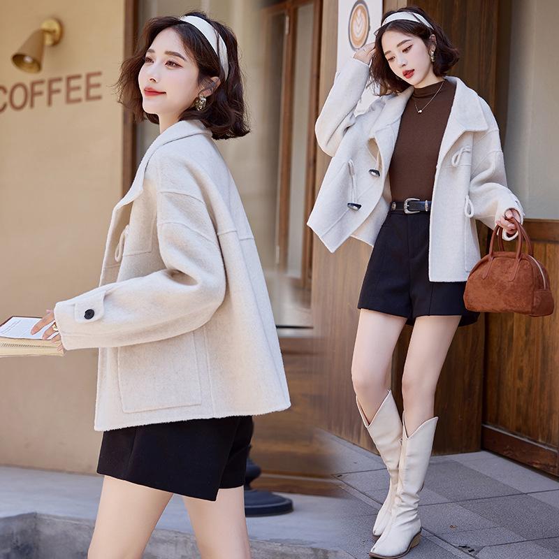 

Женское двустороннее шерстяное пальто, осенне-зимнее, новый дизайн, короткое серое пальто на роговых пуговицах L бежевый