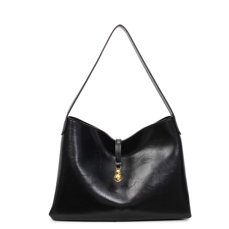 New Commuter Large Capacity Handbag Fashion Shoulder Bag Versatile Underarm Bag Women